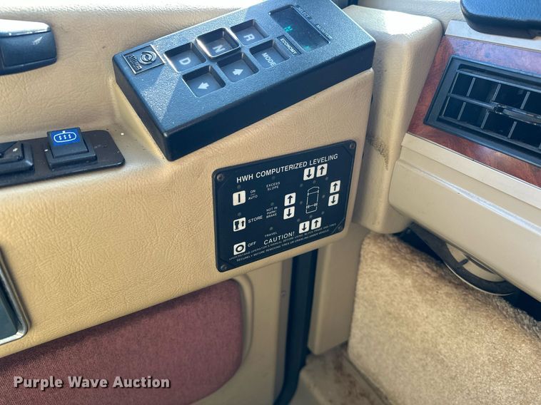 image for item ER4807 1995 Winnebago Vectra RV