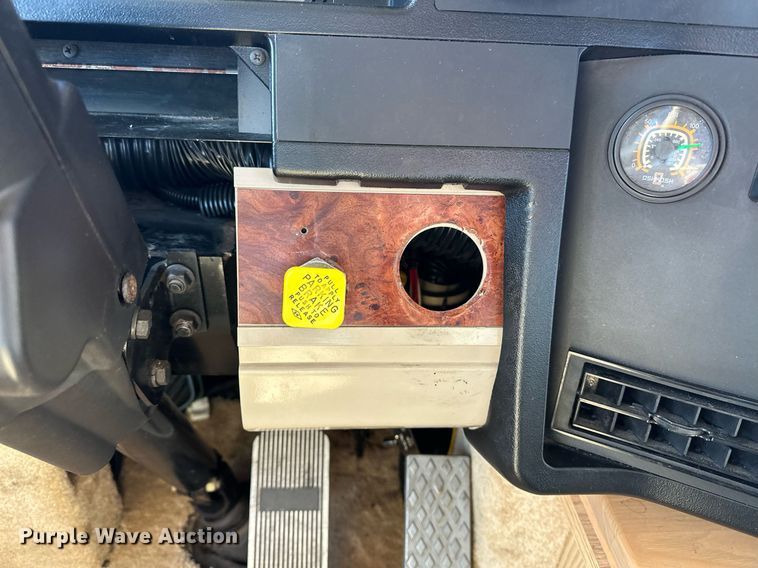 image for item ER4807 1995 Winnebago Vectra RV