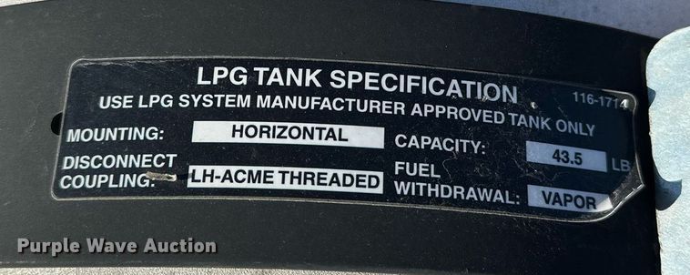 image for item ER4808 2013 Exmark LZS740PKC604 S-Series ZTR lawn mower