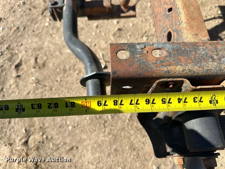 image for item ER8589 2002 Chevrolet Silverado 1500 Ext. Cab pickup truck cab and chassis