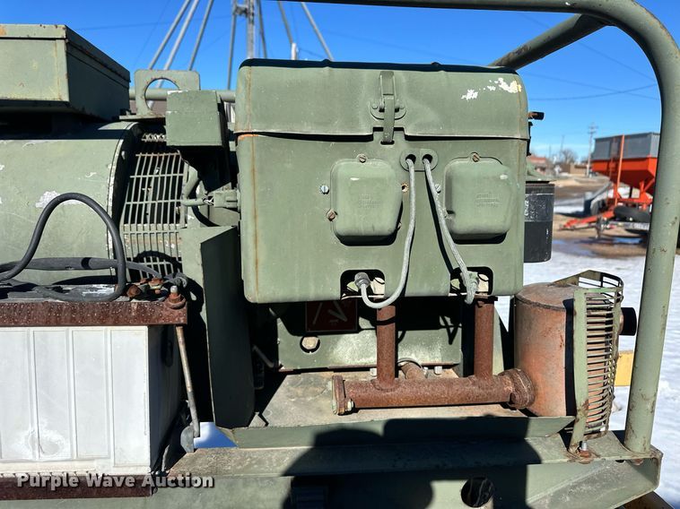 image for item ER8654 1990 Teledyne 4A084-4 generator