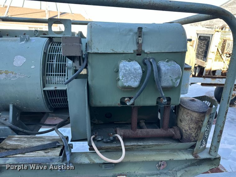 image for item ER8655 1968 Hercules 4A084 III generator