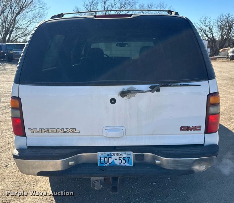 image for item LH9366 2000 GMC Yukon XL SUV