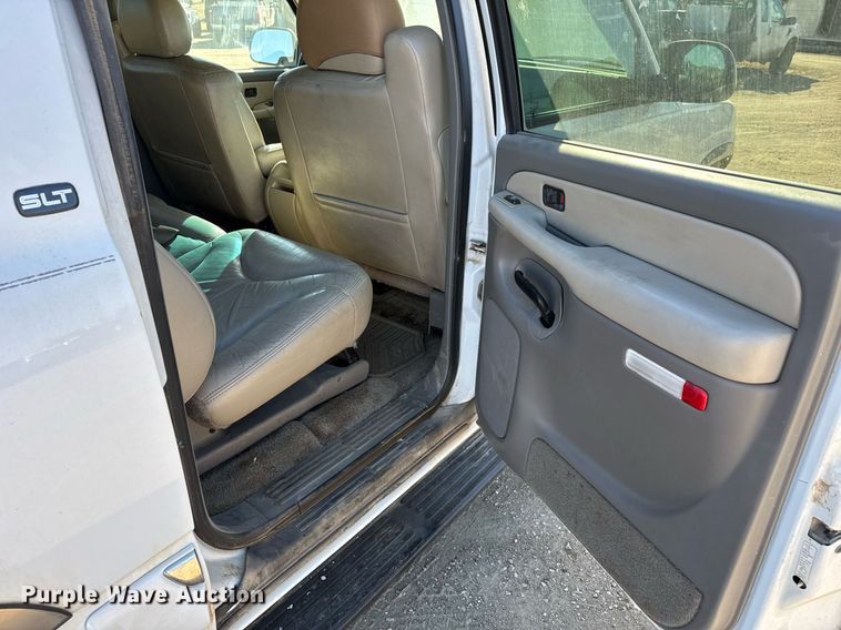 image for item LH9366 2000 GMC Yukon XL SUV