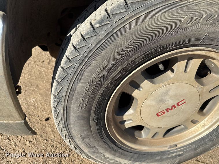 image for item LH9366 2000 GMC Yukon XL SUV