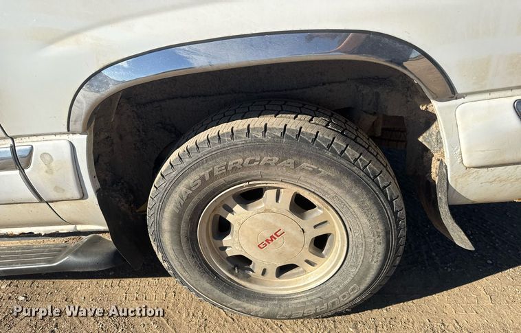 image for item LH9366 2000 GMC Yukon XL SUV