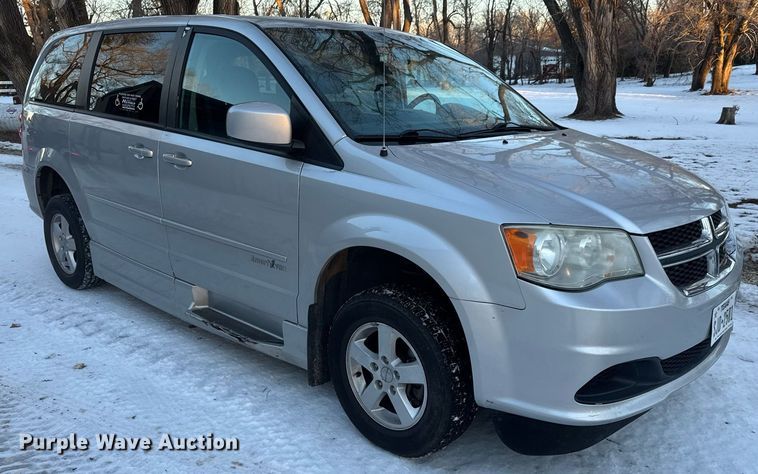 image for item LH9424 2011 Dodge  Grand Caravan  handicap accessible van