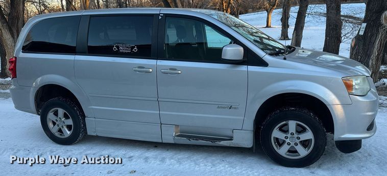 image for item LH9424 2011 Dodge  Grand Caravan  handicap accessible van