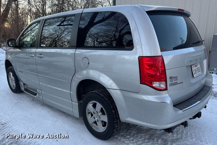 image for item LH9424 2011 Dodge  Grand Caravan  handicap accessible van