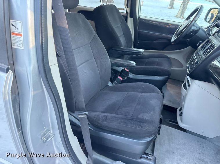 image for item LH9424 2011 Dodge  Grand Caravan  handicap accessible van