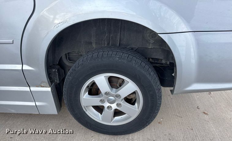 image for item LH9424 2011 Dodge  Grand Caravan  handicap accessible van