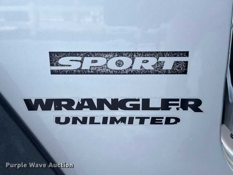 image for item LH9425 2011 Jeep  Wrangler Unlimited Sport SUV