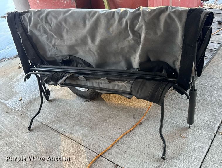 image for item LH9425 2011 Jeep  Wrangler Unlimited Sport SUV