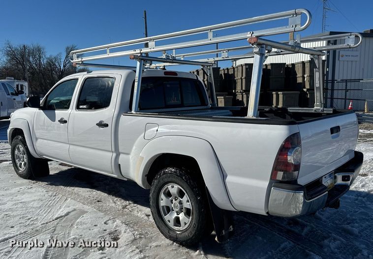 image for item LH9427 2012 Toyota Tacoma Double Cab pickup truck