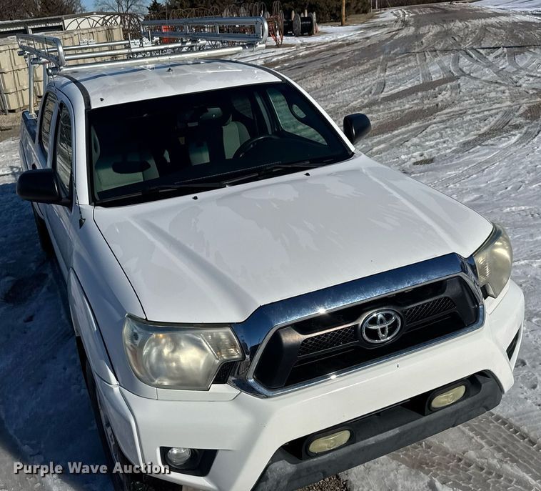 image for item LH9427 2012 Toyota Tacoma Double Cab pickup truck