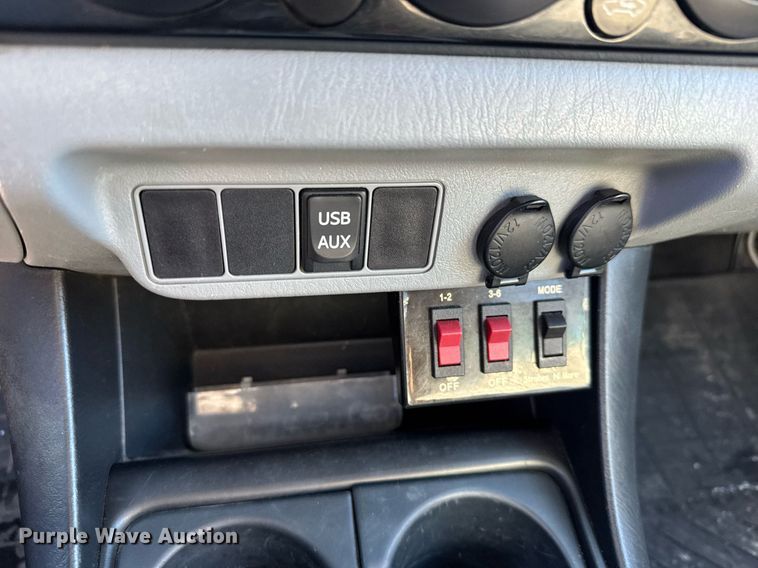 image for item LH9427 2012 Toyota Tacoma Double Cab pickup truck