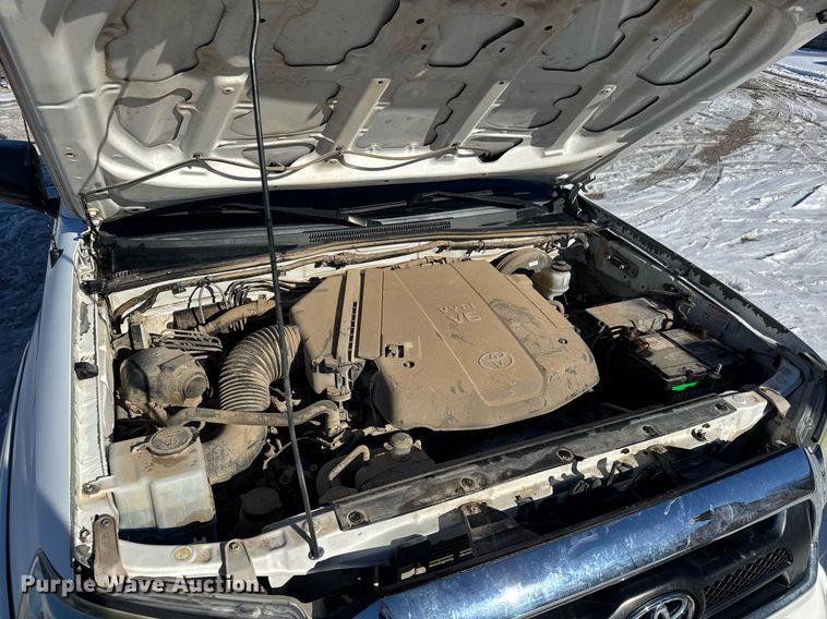 image for item LH9427 2012 Toyota Tacoma Double Cab pickup truck