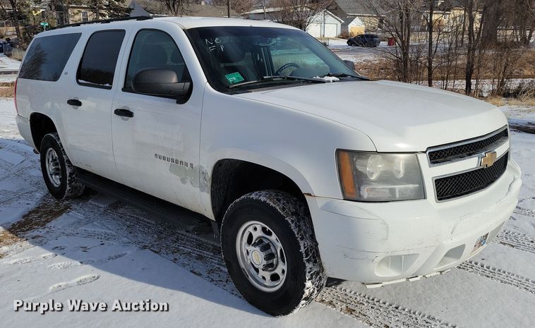 image for item NB9763 2007 Chevrolet  Suburban 2500 LS SUV