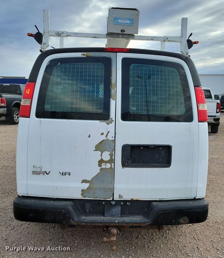 image for item NB9777 2008 GMC Savana G2500 van