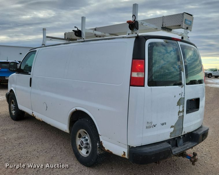 image for item NB9777 2008 GMC Savana G2500 van