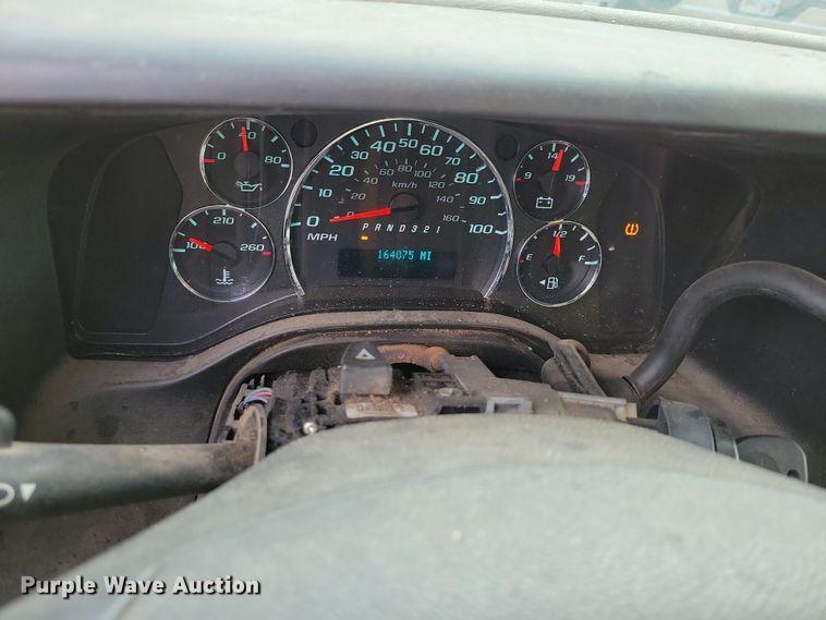 image for item NB9777 2008 GMC Savana G2500 van