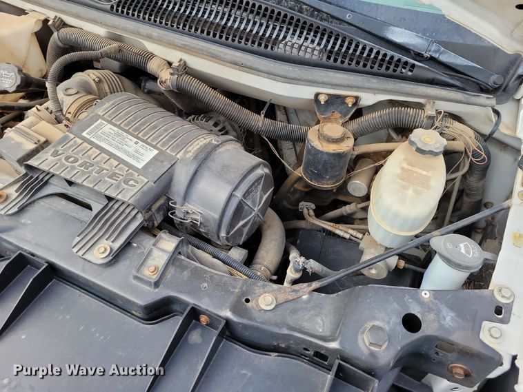 image for item NB9777 2008 GMC Savana G2500 van