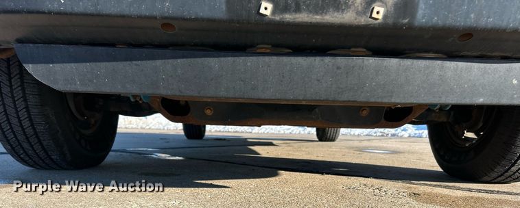 image for item NJ9739 2003 Chevrolet Express 3500 school bus