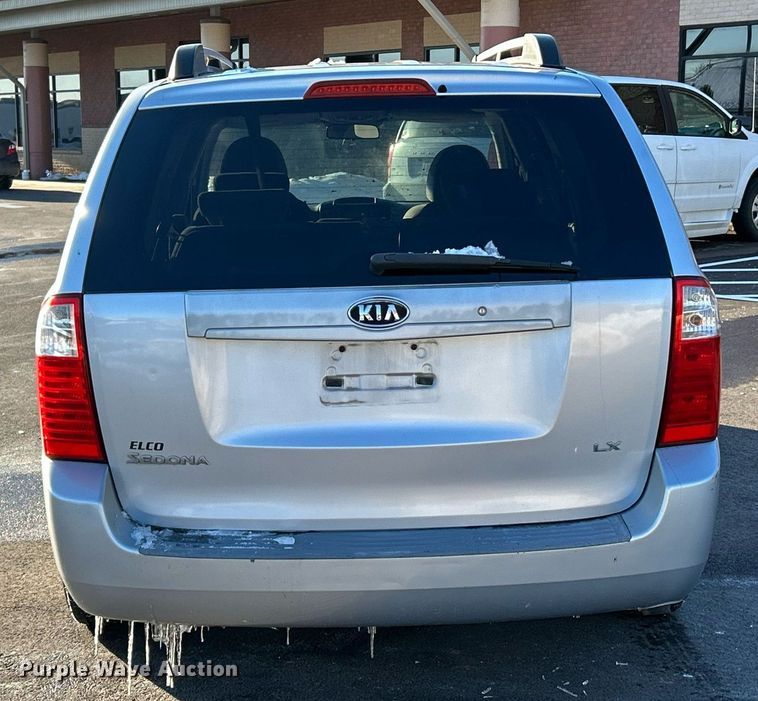 image for item NJ9740 2007 Kia Sedona LX van