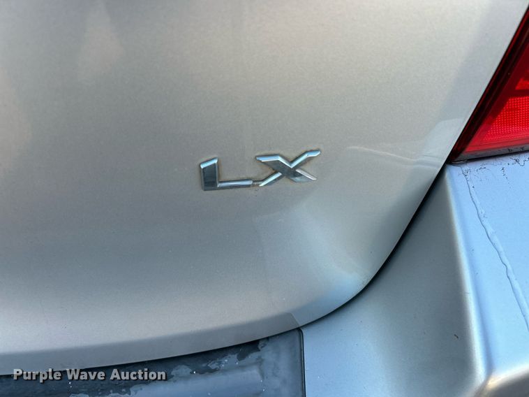 image for item NJ9740 2007 Kia Sedona LX van