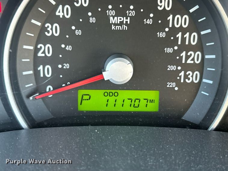 image for item NJ9740 2007 Kia Sedona LX van