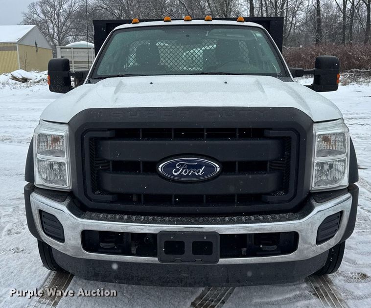 image for item OG9757 2014 Ford  F550 Super Duty XL flatbed truck