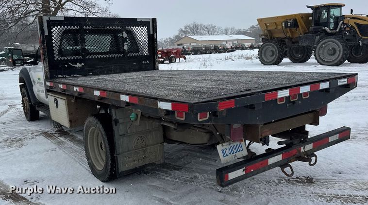 image for item OG9757 2014 Ford  F550 Super Duty XL flatbed truck