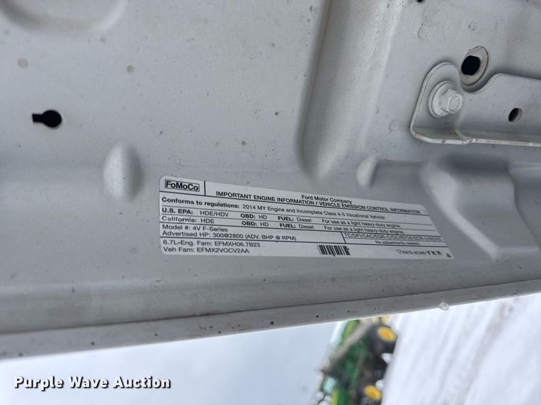 image for item OG9757 2014 Ford  F550 Super Duty XL flatbed truck