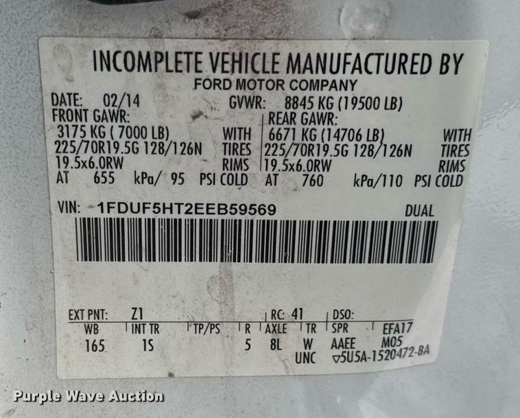 image for item OG9757 2014 Ford  F550 Super Duty XL flatbed truck