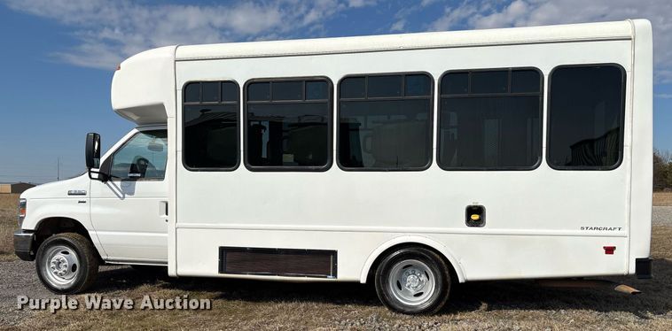 image for item OK9512 2019 Ford E350 shuttle bus