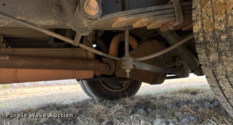 image for item OK9512 2019 Ford E350 shuttle bus