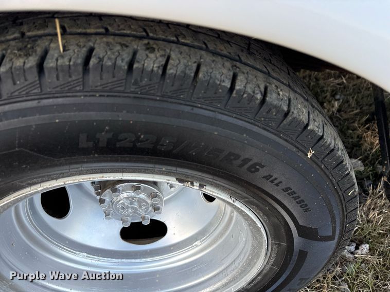 image for item OK9512 2019 Ford E350 shuttle bus