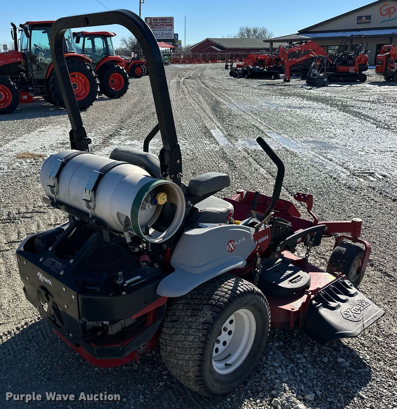 2013 Exmark LZS740PKC604 S-Series ZTR lawn mower in Shawnee