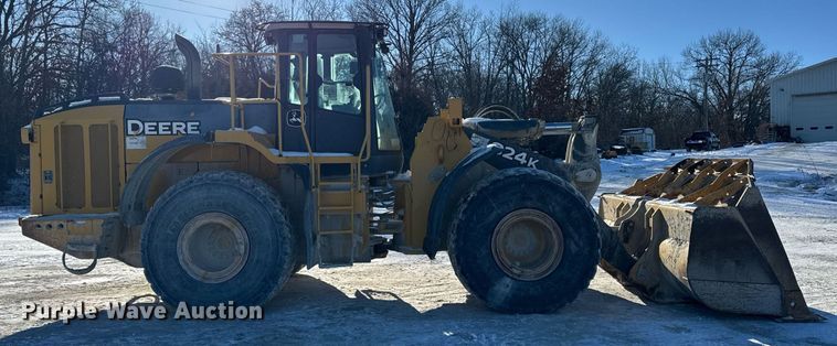 image for item DH9664 2010 John Deere 824K wheel loader