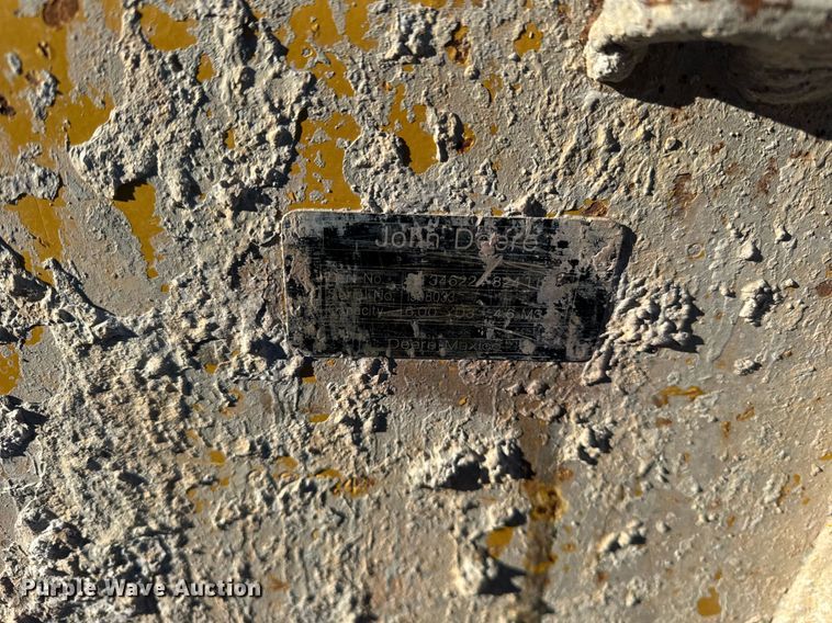 image for item DH9664 2010 John Deere 824K wheel loader