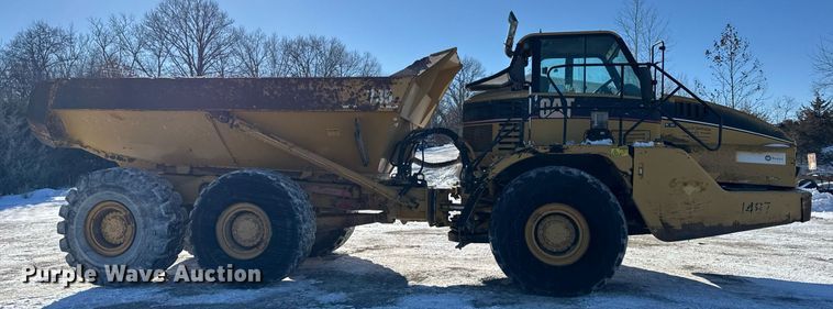 image for item DH9694 2006 Caterpillar 735 articulated haul truck