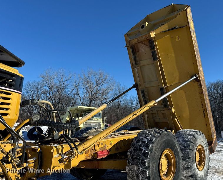 image for item DH9694 2006 Caterpillar 735 articulated haul truck