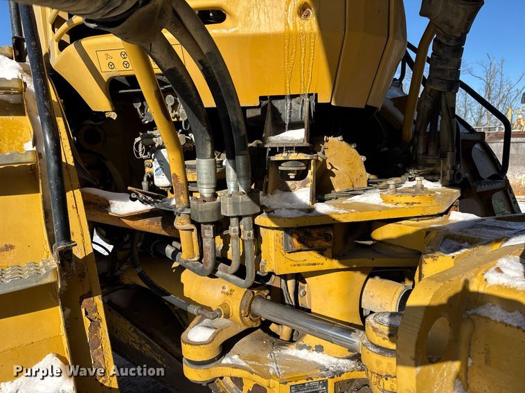 image for item DH9694 2006 Caterpillar 735 articulated haul truck