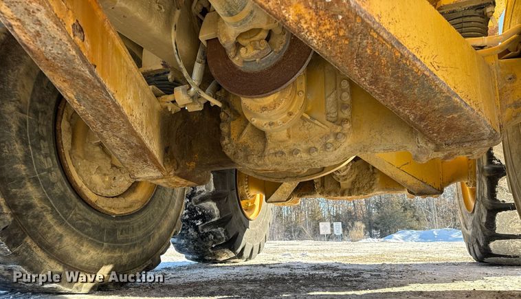 image for item DH9694 2006 Caterpillar 735 articulated haul truck