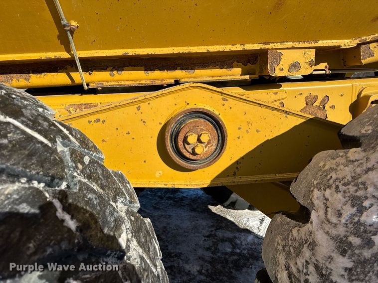 image for item DH9694 2006 Caterpillar 735 articulated haul truck