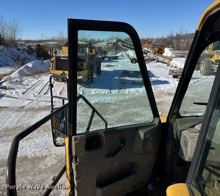 image for item DH9694 2006 Caterpillar 735 articulated haul truck