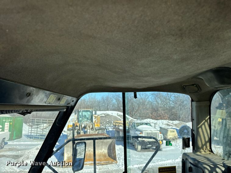 image for item DH9694 2006 Caterpillar 735 articulated haul truck