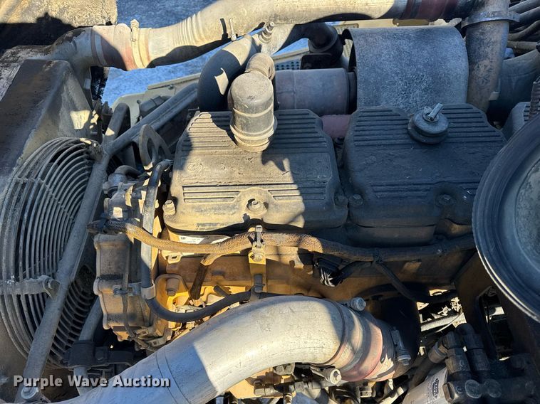 image for item DH9694 2006 Caterpillar 735 articulated haul truck