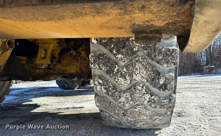 image for item DH9694 2006 Caterpillar 735 articulated haul truck