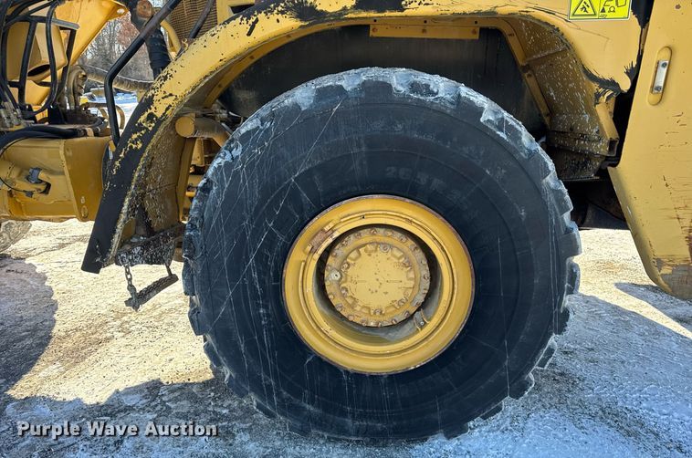 image for item DH9694 2006 Caterpillar 735 articulated haul truck